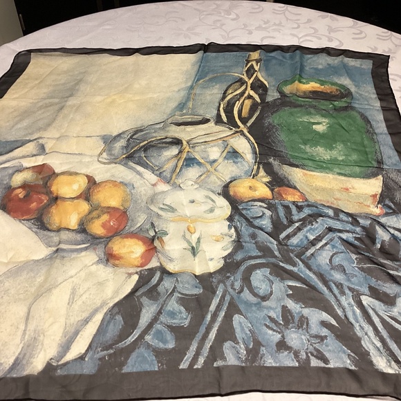 Philadelphia Museum of Art modal scarf STILL LIFE. RARE ONE 💙💙💙💙💙 - Picture 3 of 7